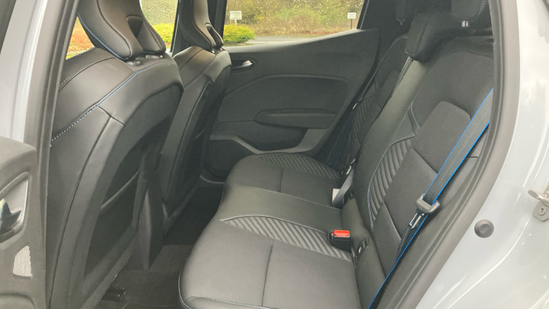 Renault Clio 1.6 E-TECH full hybrid 145 Esprit Alpine 5dr Auto Hybrid Hatchback